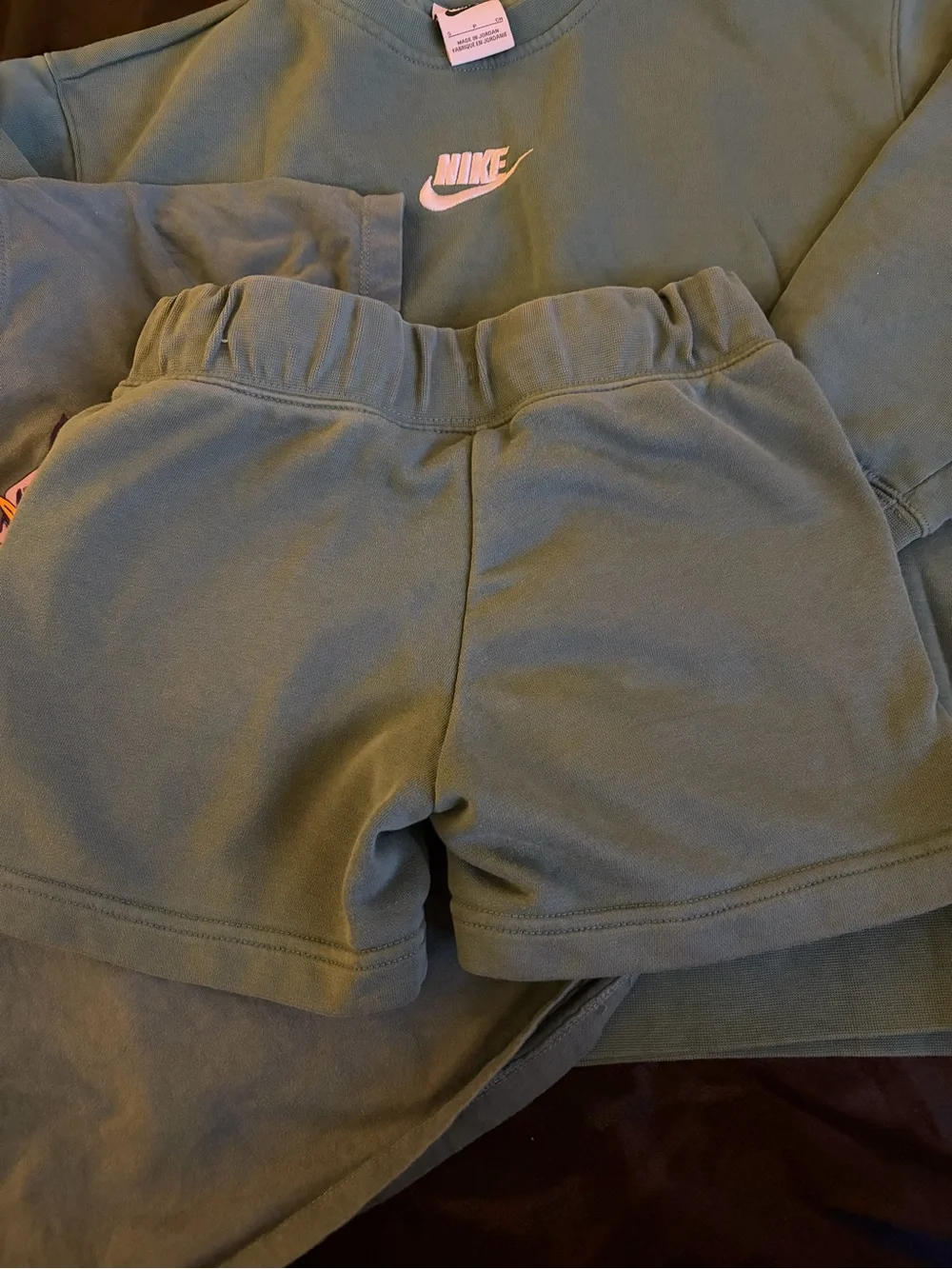 Nike Olive Green Fleece Pullover & shorts with Embroidered Logo & matching tee